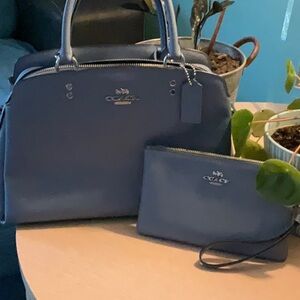 Coach Light Blue Leather Bag w/ matching wristlet